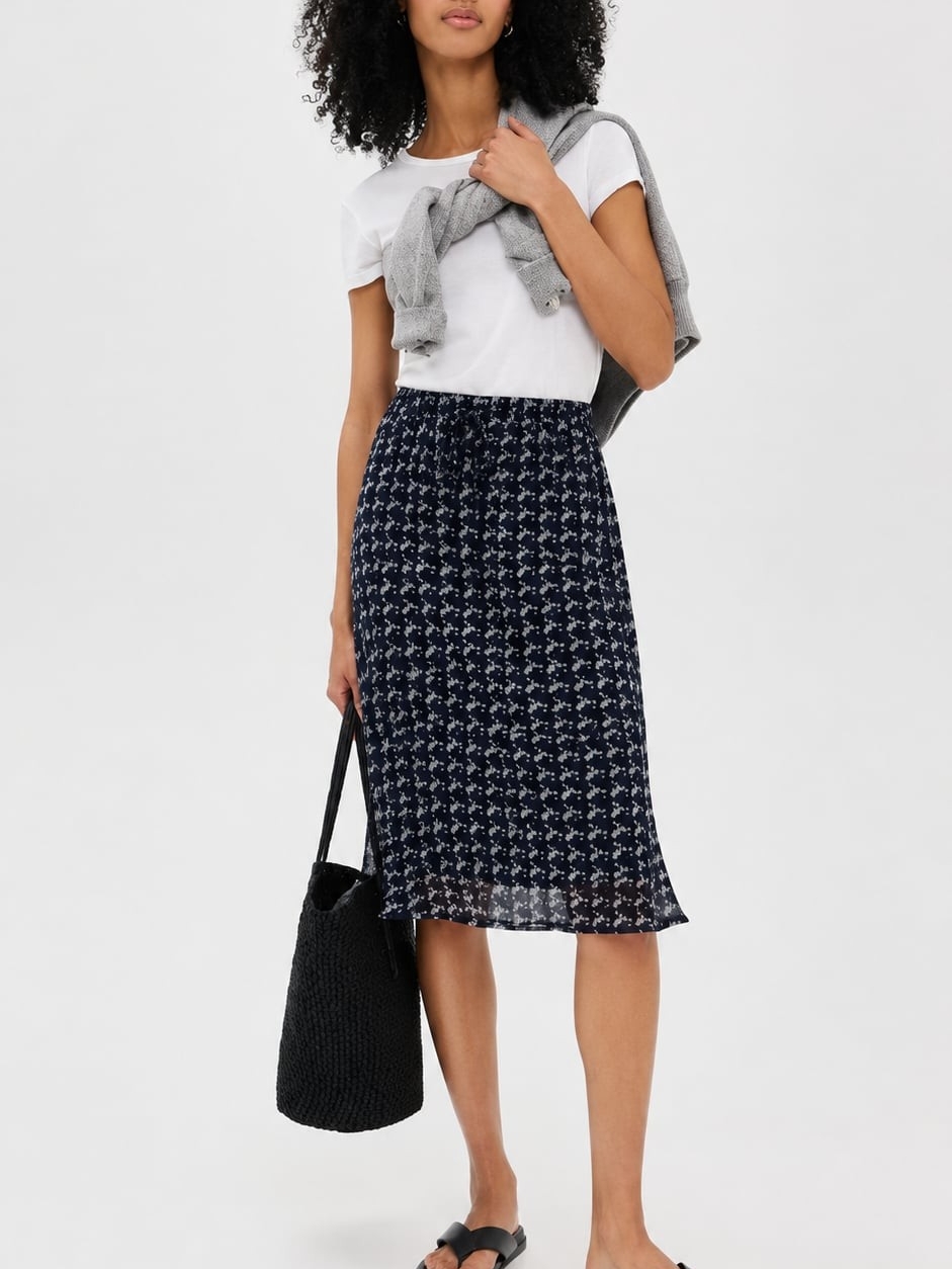 Sag Harbor Navy Floral-Print Midi Skirt Midaxi Skirt Quiet Luxury